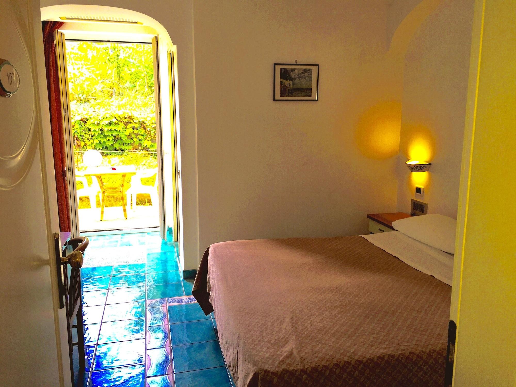 Hotel Don Felipe Ischia Exterior photo