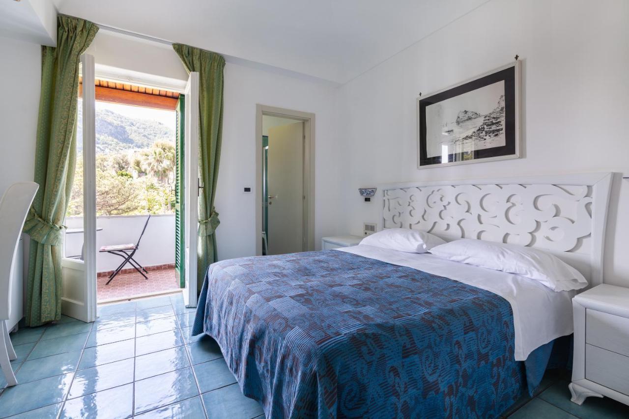 Hotel Don Felipe Ischia Exterior photo